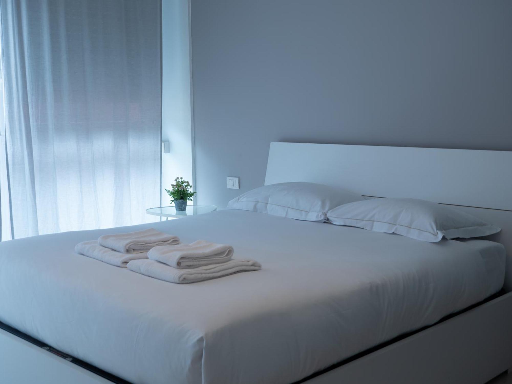 Prestige Boutique Homes - Duomo 1 Appartement Milaan